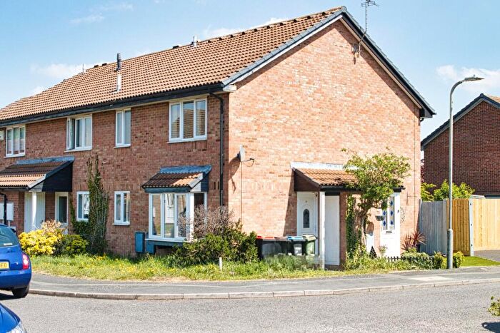1 Bedroom Cluster House To Rent In Hyde Close, Newport Pagnell, Buckinghamshire, MK16