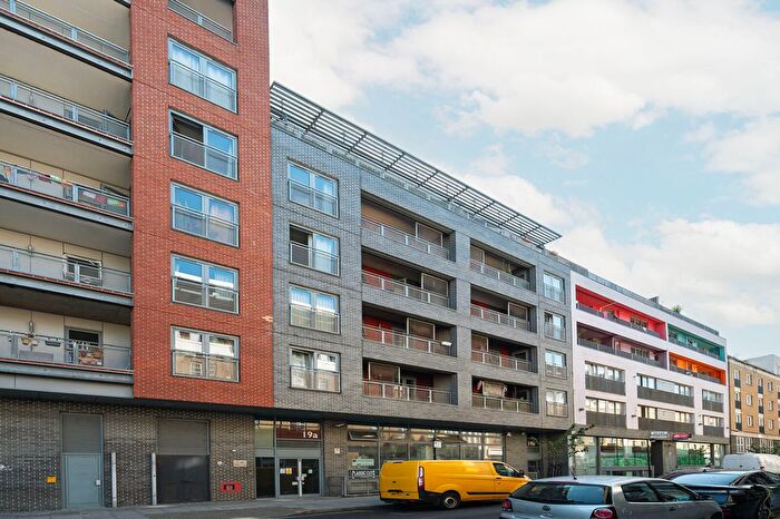 2 Bedroom Flat For Sale In Jacobs Court, Plumbers Row, Whitechapel, London, E1