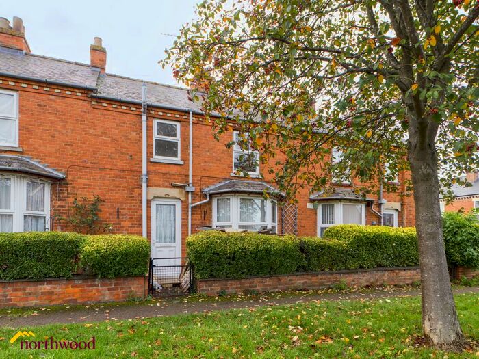 3 Bedroom Terraced House To Rent In Howard Road, Banbury, OX16