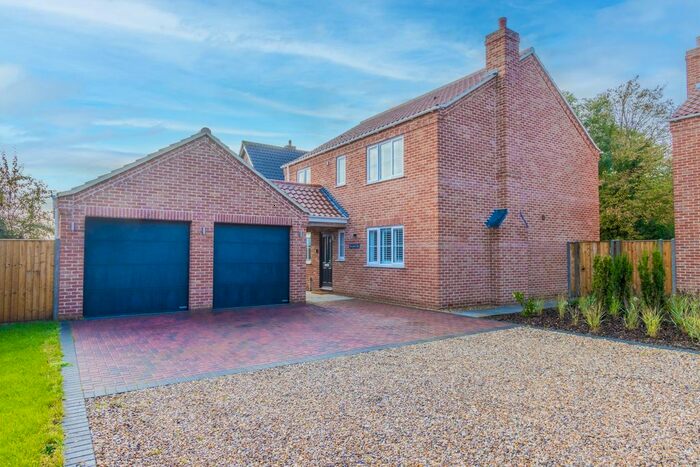 4 Bedroom Detached House For Sale In Letton Road, Shipdham, Thetford, IP25