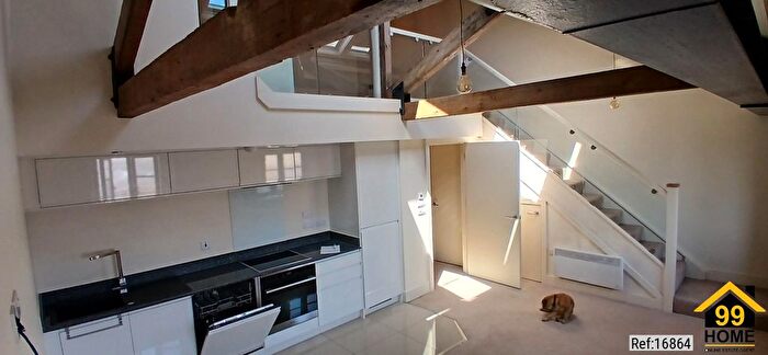 1 Bedroom Flat For Sale In The Jennings Building, Porthcawl, Bridgend, CF36