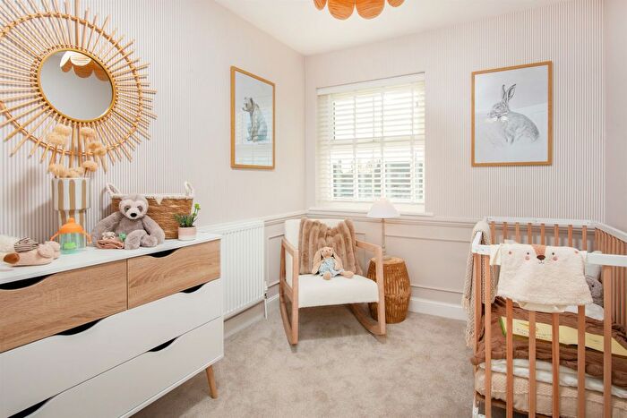 3 Bedroom Terraced House For Sale In Periwinkle Close, Ipswich, IP1