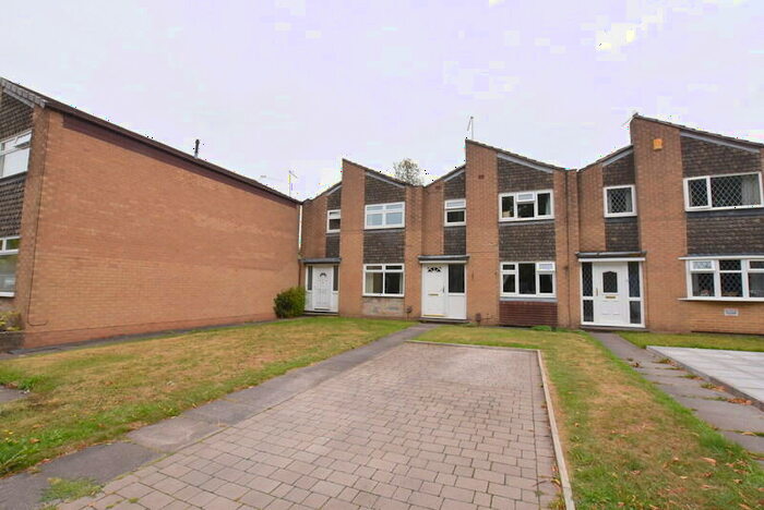 3 Bedroom Town House To Rent In Rothwell Street, Penkhull, ST4