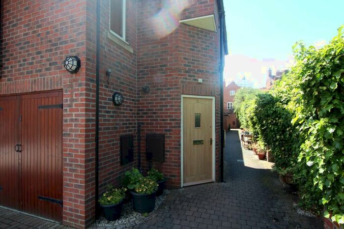 1 Bedroom Flat To Rent In Burgess Mews, Coombs Yard, Beverley, HU17