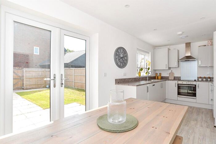 3 Bedroom Semi-Detached House For Sale In Oriel Road, Horsham, West Sussex, RH12