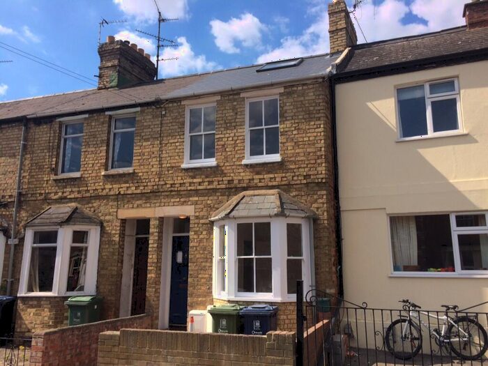 4 Bedroom Terraced House To Rent In Bullingdon Road, Cowley, Oxford, Oxfordshire, OX4