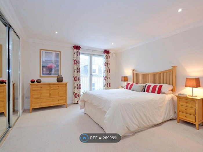 2 Bedroom Flat To Rent In Broomhill Road, Aberdeen, AB10