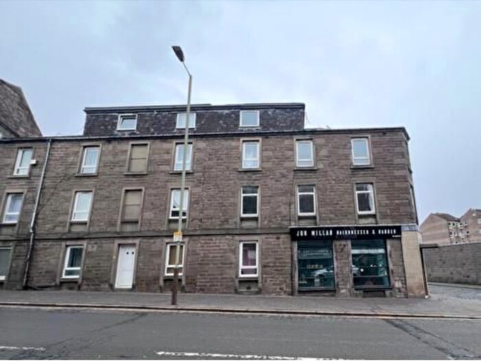 2 Bedroom Flat To Rent In Mcgill Street, Dundee, DD4