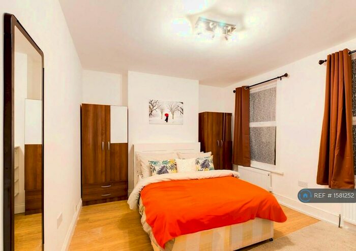 4 Bedroom Terraced House To Rent In Hilda Road, London, E16