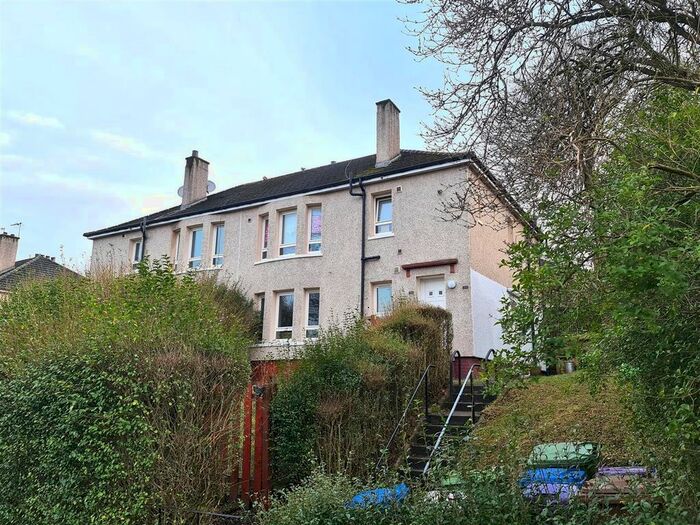 3 Bedroom Flat To Rent In Inverleith Street, Carntyne, Glasgow, G32