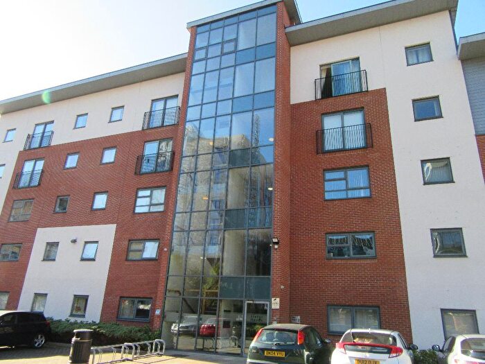 1 Bedroom Apartment To Rent In Slater House, Lamba Court, Woden Street, Manchester, M5
