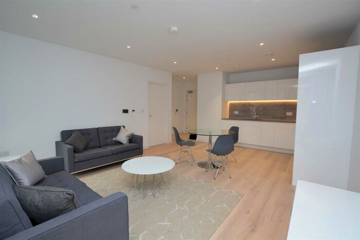 1 Bedroom Apartment To Rent In Laker House, Royal Docks, E16