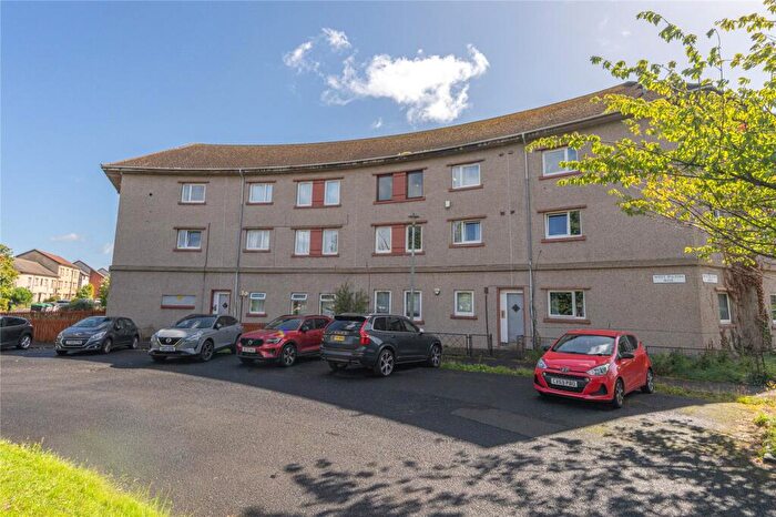 1 Bedroom Flat For Sale In / West Pilton Rise, Edinburgh, EH4