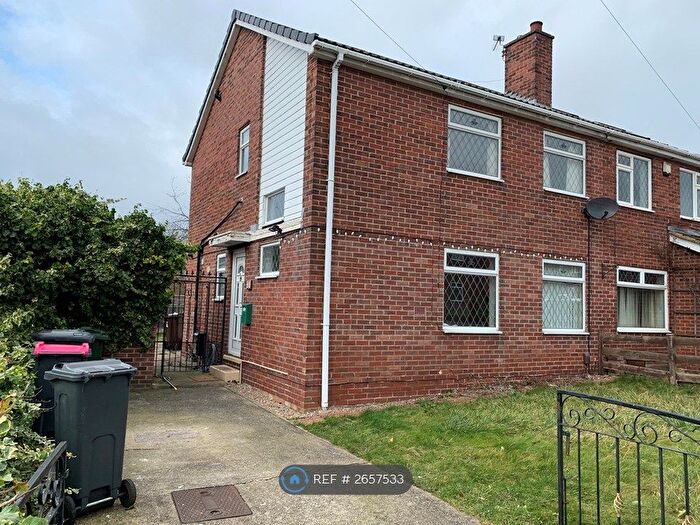 3 Bedroom Semi Detached House To Rent In Sorby Road, Swallownest, Sheffield, S26