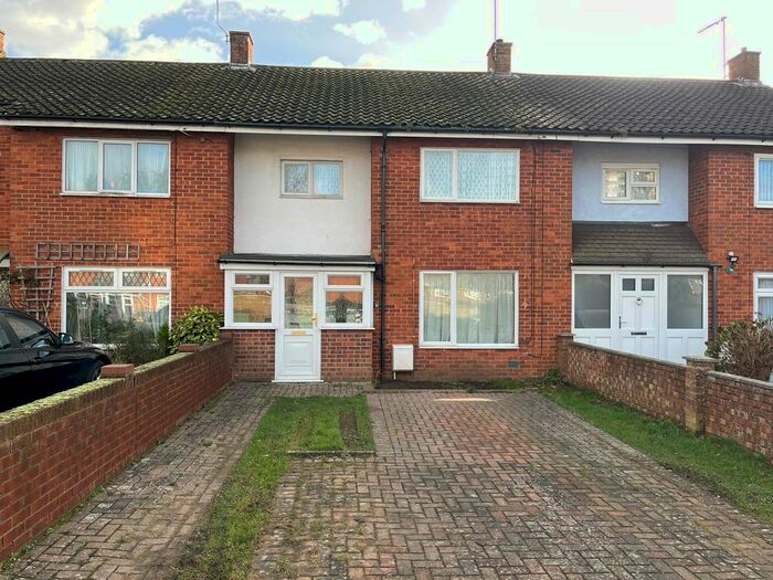 3 Bedroom Terraced House To Rent In Plash Drive, Stevenage, Hertfordshire, SG1