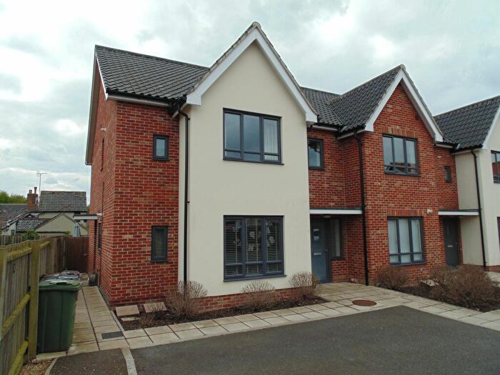 2 Bedroom Apartment To Rent In Victoria Apartments, IP22