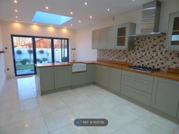 2 Bedroom Semi-Detached House To Rent In Grays Road, Birmingham, B17