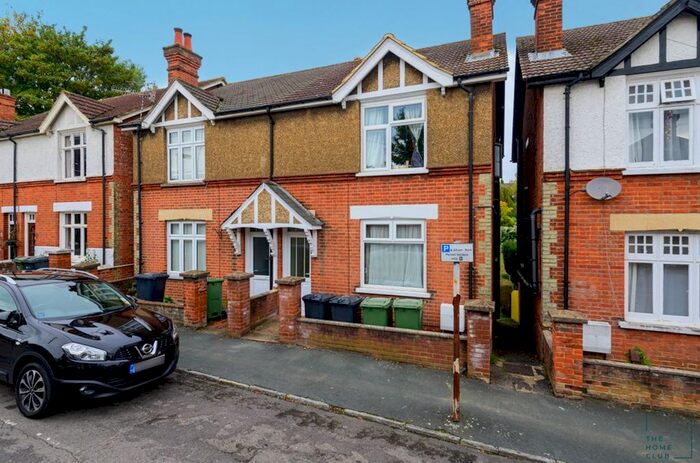 5 Bedroom Semi-Detached House To Rent In Rupert Road, Guildford, GU2