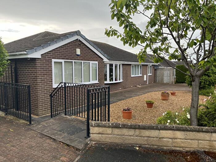 4 Bedroom Detached Bungalow To Rent In Laburnum Grove, Skelmanthorpe, Huddersfield, HD8