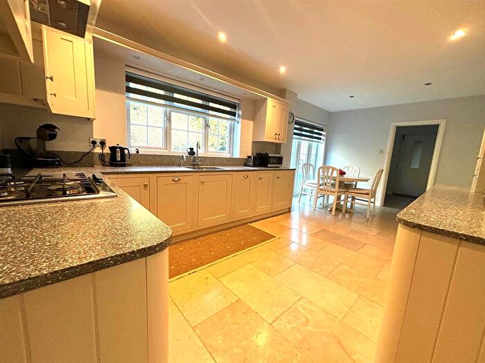 7 Bedroom Detached House For Sale In Stowmarket Road, Needham Market, Ipswich, IP6