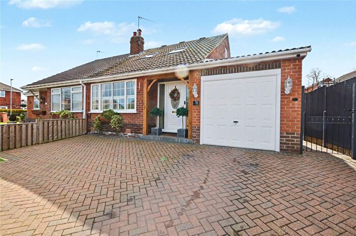 3 Bedroom Bungalow For Sale In The Oval, Rothwell, Leeds, West Yorkshire, LS26