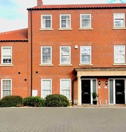 4 Bedroom Town House For Sale In Blossom Grove, Retford, DN22