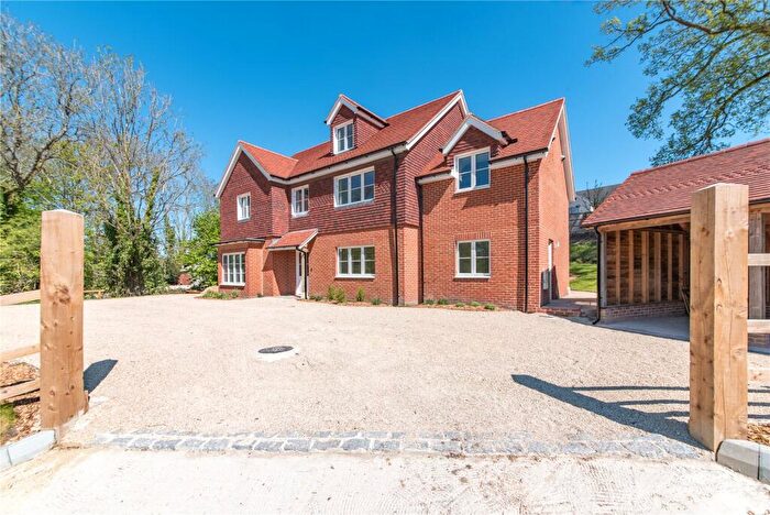 5 Bedroom Detached House For Sale In Oak Tree Drive, Newtown, Newbury, Hampshire, RG20