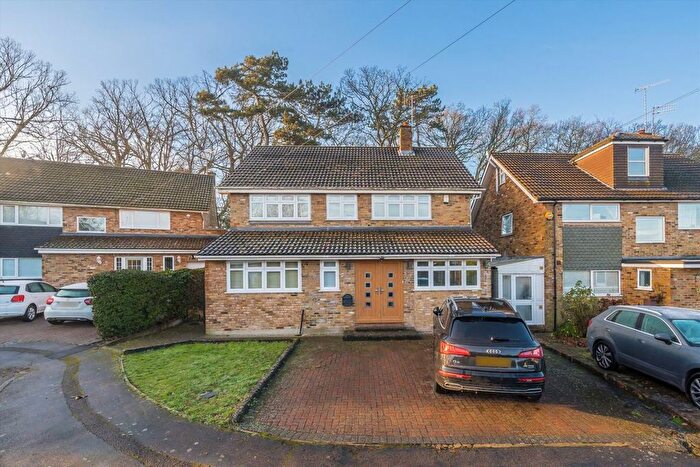 Studio To Rent In Sheridan Road, Watford, WD19