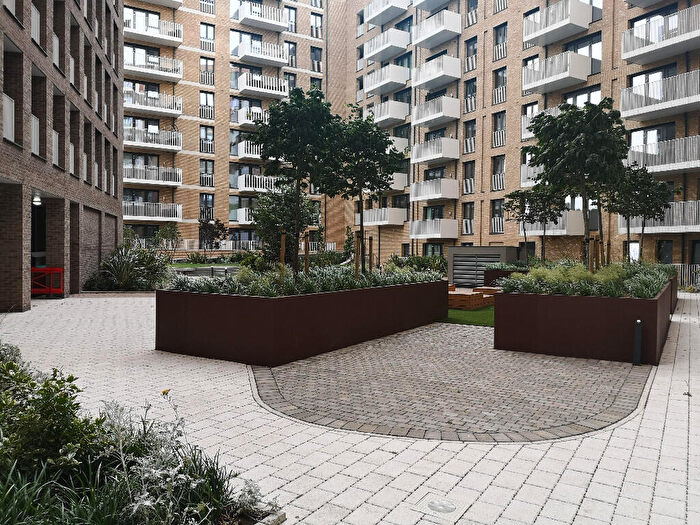 2 Bedroom Apartment To Rent In Baronet House, Lakeside Drive, London, NW10