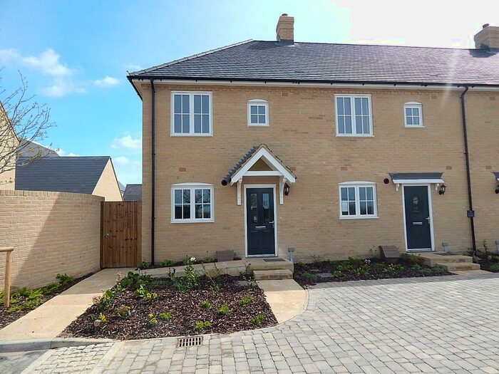 2 Bedroom Detached House To Rent In Carnaile Road, Alconbury Weald, Huntingdon, PE28