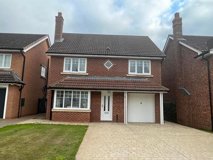 4 Bedroom Detached House For Sale In Oaktree Drive, Northallerton, DL7