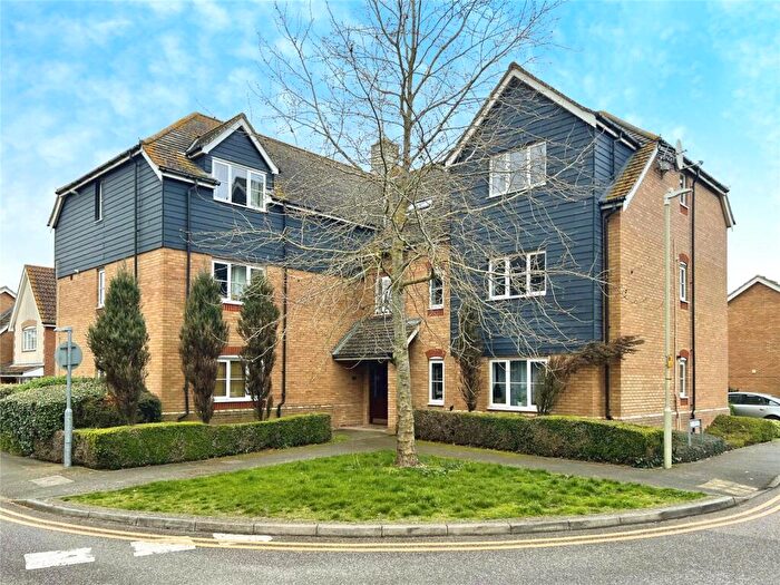 2 Bedroom Flat For Sale In Blackthorn Road, Hersden, Canterbury, Kent, CT3