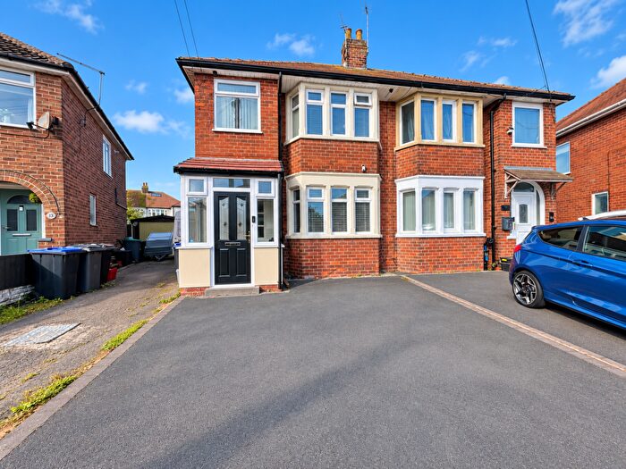 3 Bedroom Semi Detached House For Sale In Wingate Avenue, Cleveleys, FY5