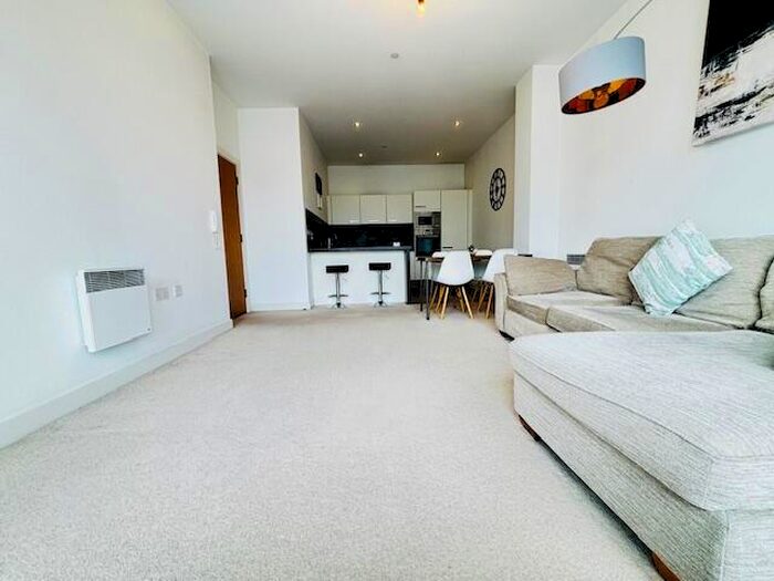 2 Bedroom Flat For Sale In Cypress Place, M4