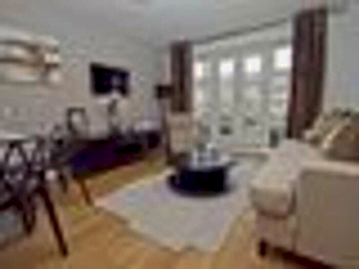 1 Bedroom Apartment To Rent In Park Lodge Avenue, West Drayton UB7