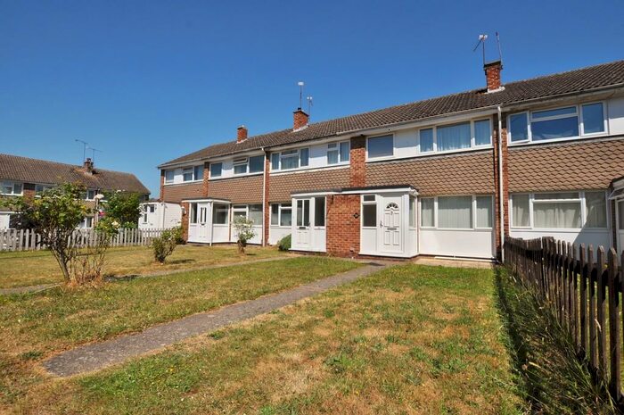 3 Bedroom Terraced House To Rent In Burden Way, GU2