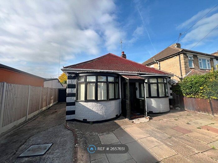 2 Bedroom Bungalow To Rent In Lang Road, Alvaston, Derby, DE24