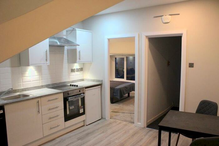 1 Bedroom Flat To Rent In Bromwich Street, Bolton, BL2