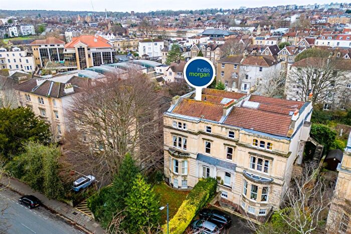 2 Bedroom Flat For Sale In Tyndalls Park Road, Clifton, Bristol, BS8