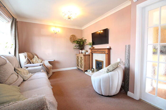 2 Bedroom Semi-Detached House For Sale In Kingswinford, Dingle Road, DY6