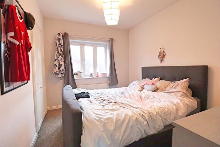 2 Bedroom Flat To Rent In Dapifer Close, Colchester, CO2
