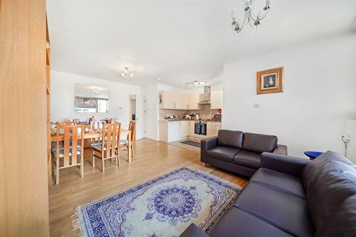 5 Bedroom Flat To Rent In Albany Street, Regents Park, London, NW1