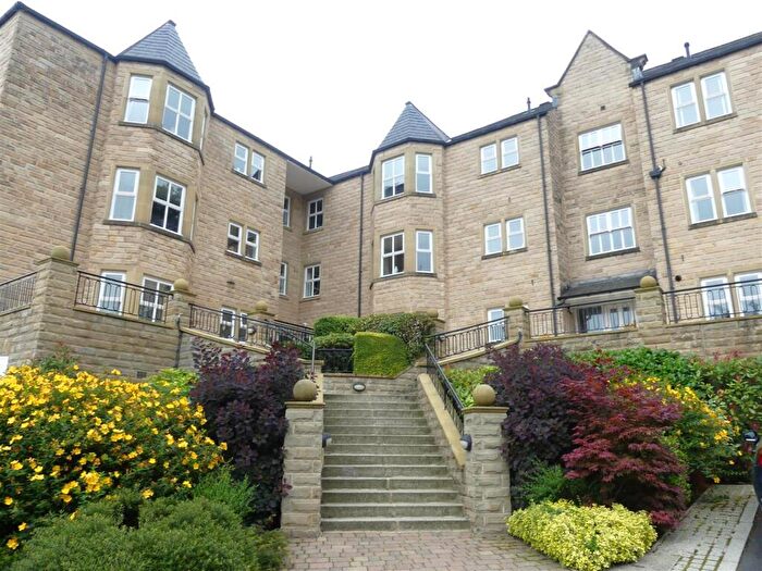 2 Bedroom Apartment To Rent In Heather Court, Queens Drive, Ilkley, LS29