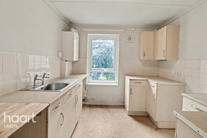 1 Bedroom Flat For Sale In Edward Street, Bingley, BD16