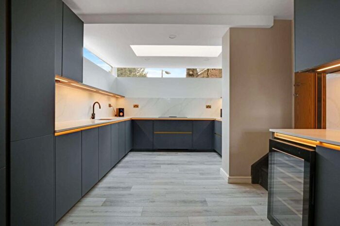 4 Bedroom House To Rent In Woodsyre, Sydenham Hill, SE26