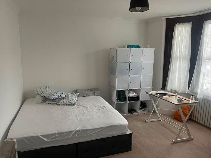 3 Bedroom Terraced House To Rent In North Road, Seven Kings, IG3