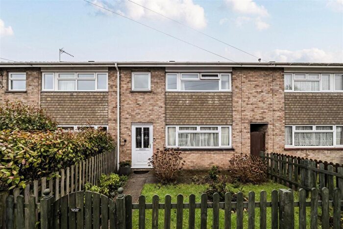 3 Bedroom Terraced House For Sale In Patchway, Chippenham, SN14