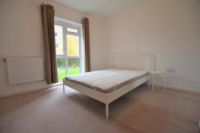 1 Bedroom Flat To Rent In Pennyroyal Drive, West Drayton, UB7
