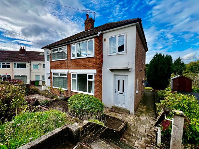 3 Bedroom Semi-detached House To Rent In Woodhill Crescent, Leeds, West Yorkshire, LS16