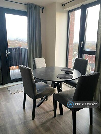 2 Bedroom Flat To Rent In North End Road, Wembley, HA9